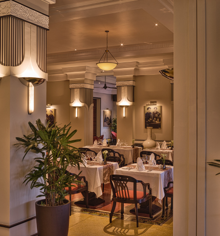 順化-阿澤萊拉公寓飯店