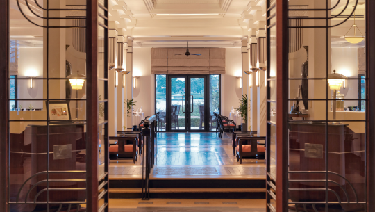 順化-阿澤萊拉公寓飯店