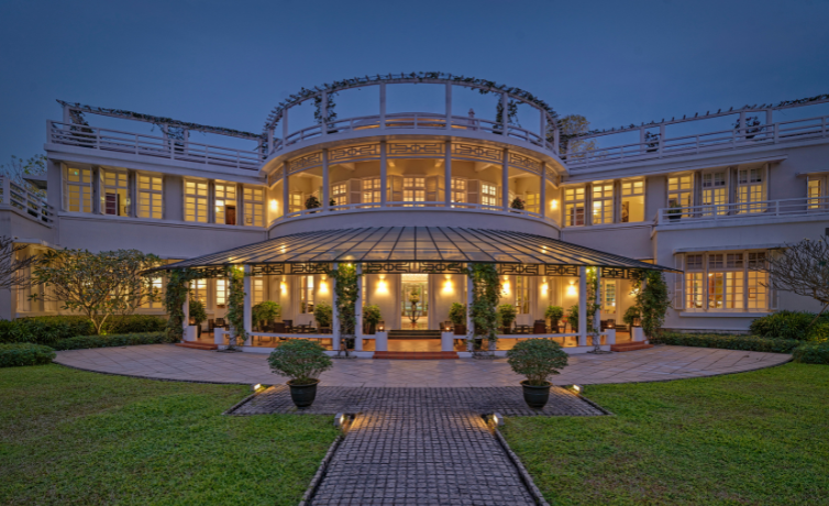 順化-阿澤萊拉公寓飯店