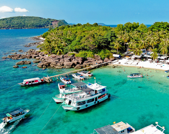 整日悠哉自由放鬆日(可至渡假村內泳池、超長漂漂河戲水、白沙灘踏浪)