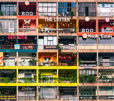 台北→胡志明→越式經典黃煎餅→粉紅教堂→貢咖啡(含一杯飲品)→西貢必訪(西貢郵政局、書街、阮惠街、咖啡公寓、檳城市場)→西貢河夜景遊船晚餐