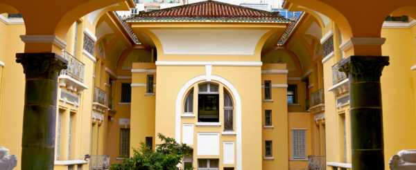 法式殖民 拍照逛街巡禮~(西貢郵政局、書街、獨立宮、美術館、歌劇院、市政廳、阮惠街、咖啡公寓)→西貢河遊船三道式晚餐&Live Music