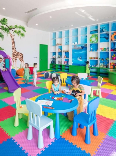 五星渡假村悠哉放鬆日(超長漂漂河戲水、白沙灘踏浪、日光浴)(推薦晚上可以去對面逛小區夜市)