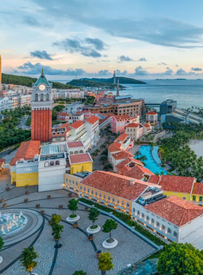 悠閒早晨時光→手工窯烤披薩→金剛超市→渡假村Check in→療癒保養60分鐘(越式精油按摩或頭皮護理 二選一)→地中海小鎮&浪漫親吻橋→小鎮海濱夜市→12/19前入住加贈:海洋之吻煙火秀