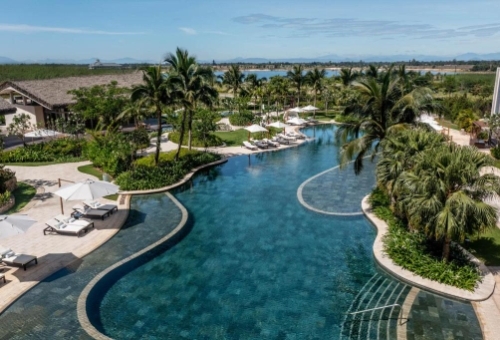 #中越。中小企業員旅~星宇航空、新世界酒店、巴拿山纜車、會安古鎮、美食巡禮 五日 越南旅遊推薦-中越峴港(中小企業員旅~星宇航空、新世界酒店、巴拿山纜車、會安古鎮、美食巡禮)