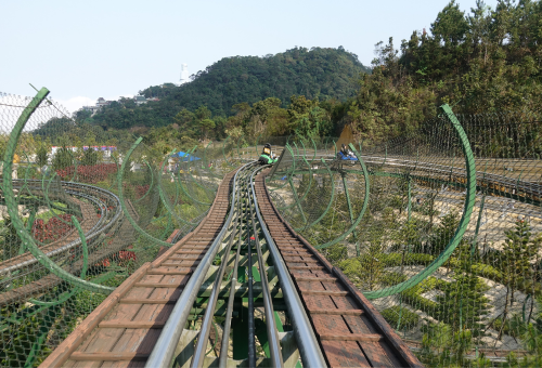 越南旅遊出發峴港！峴港雙樂園~#中越。雙樂園、水上野生動物園、法式巴拿山、登山纜車、美奚沙灘、會安印象秀 5日