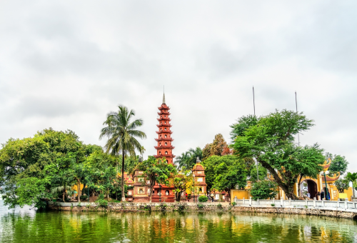 越南北越旅遊推薦-帶爸媽去旅行~河內古城、雙龍灣美景、海灣SKY BAR、五星西湖洲際
