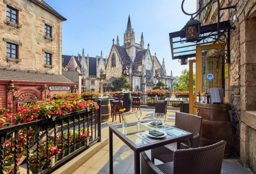 越南峴港旅遊-山海越遊。巴拿山美居酒店、會安古鎮、簸箕船體驗、海景下午茶、慢遊中越五日